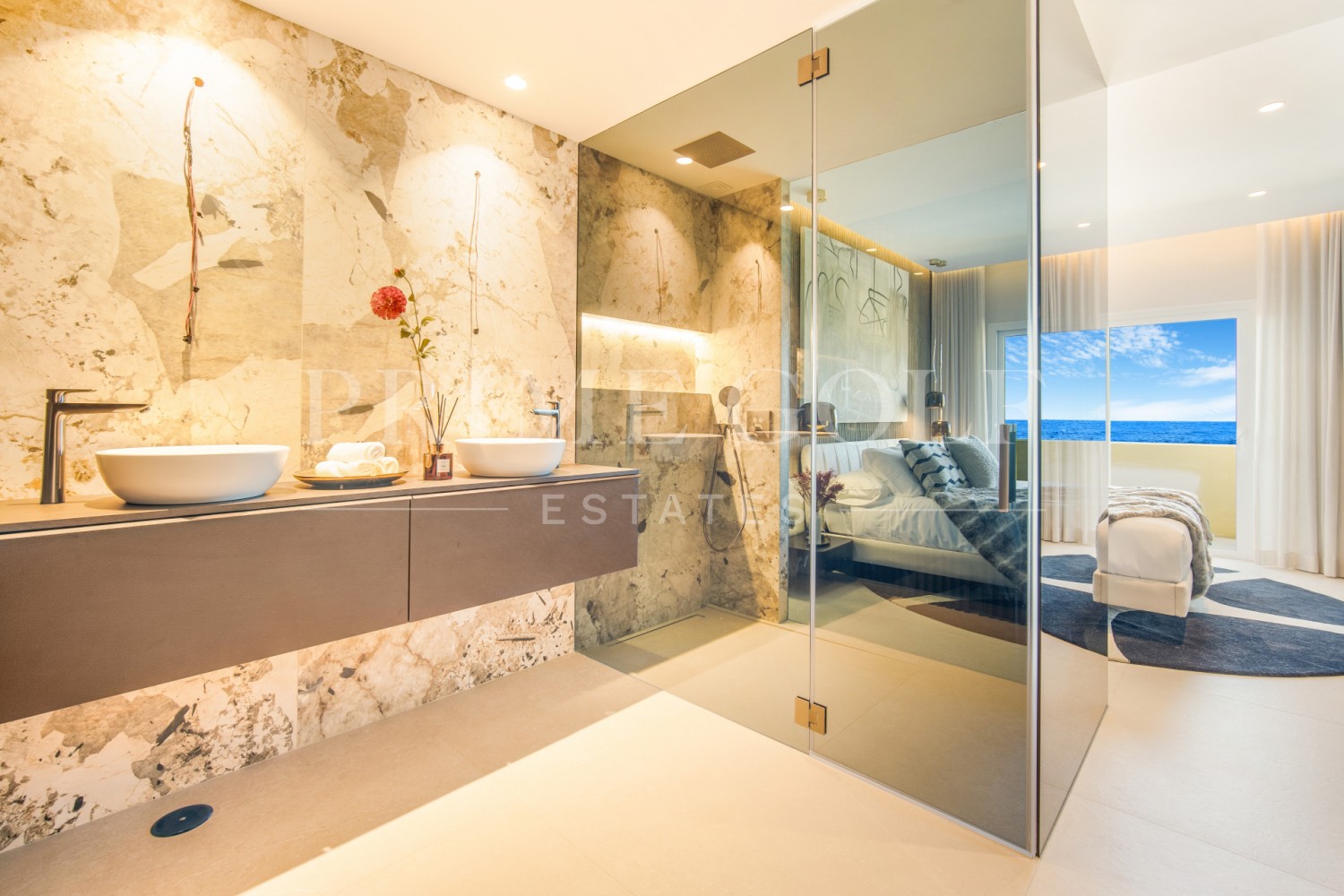 4 bed Penthouse For Sale in Marbella East, Malaga - thumb 9