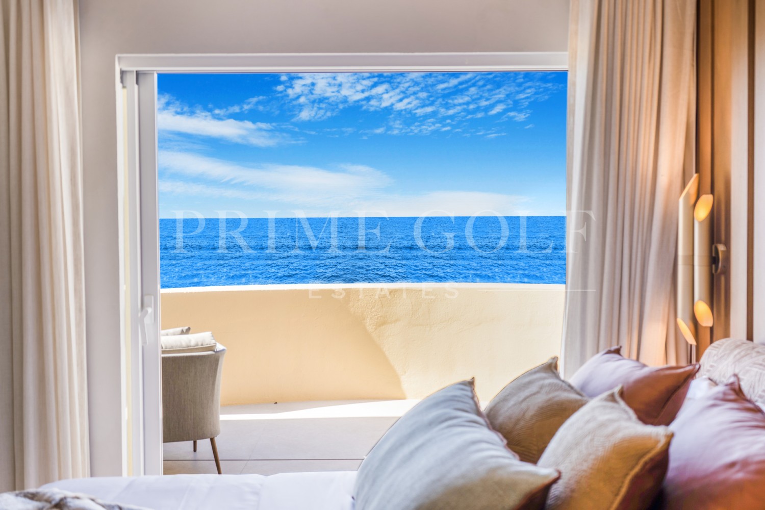 4 bed Penthouse For Sale in Marbella East, Malaga - thumb 23