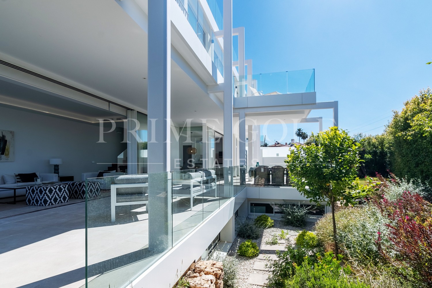 4 bed Villa For Sale in Marbella, Malaga - thumb 20