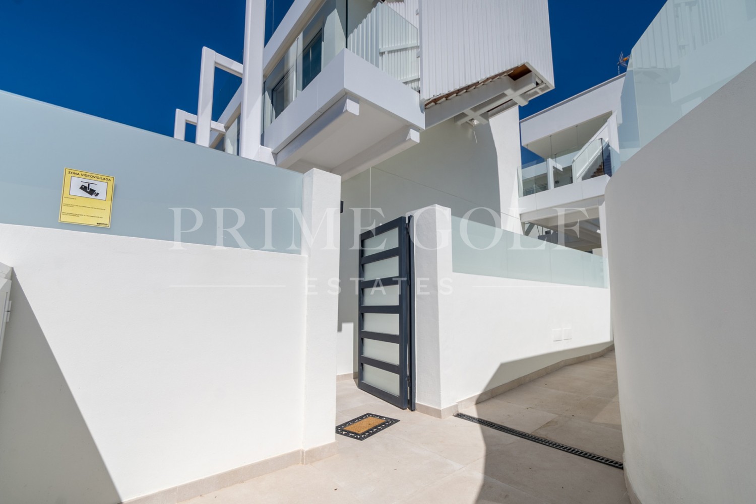 4 bed Villa For Sale in Marbella, Malaga - thumb 35