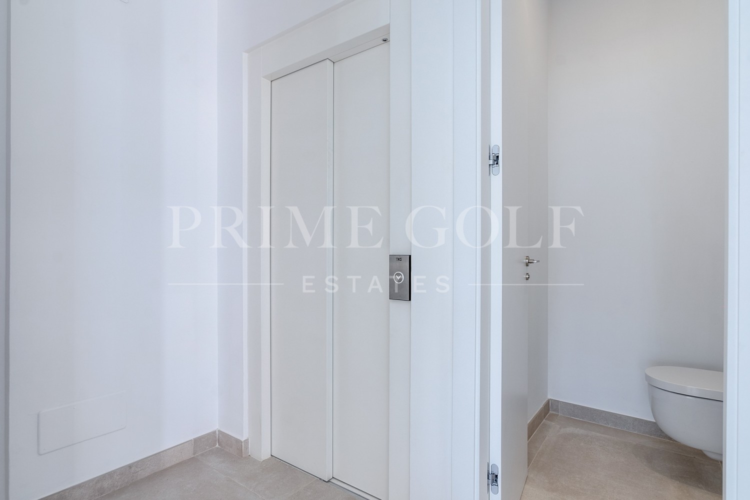 4 bed Villa For Sale in Marbella, Malaga - thumb 53