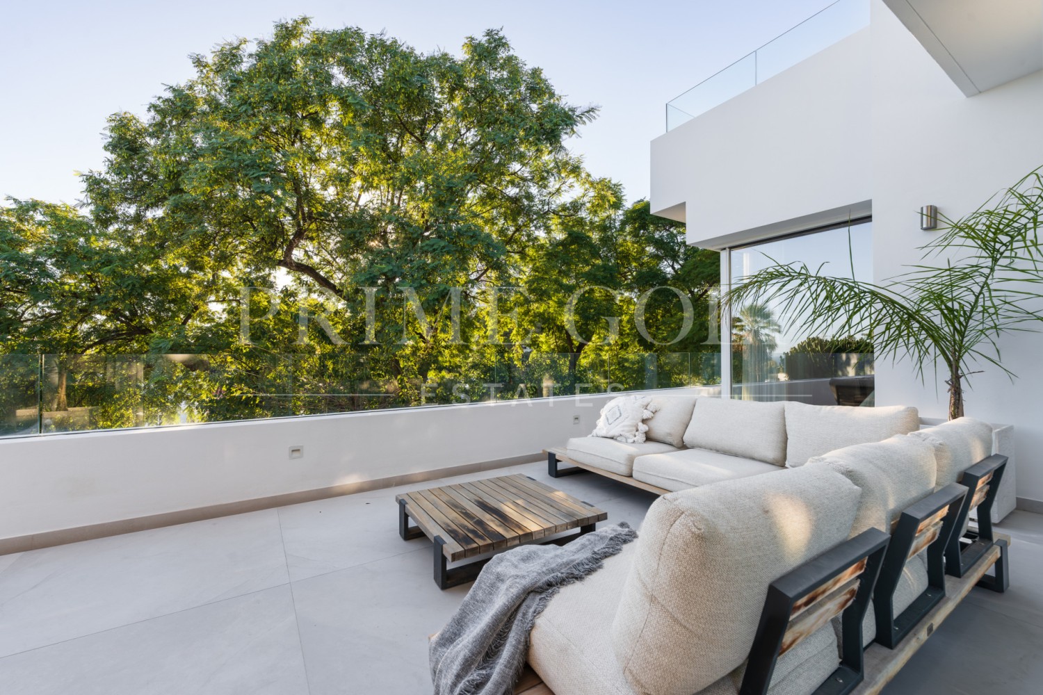 6 bed Villa For Sale in Nueva Andalucia, Malaga - thumb 47