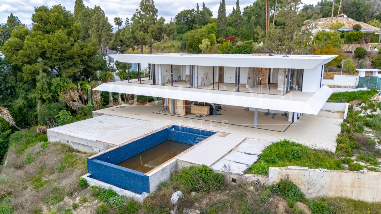 7 bed Villa For Sale in Marbella East, Malaga - thumb 11