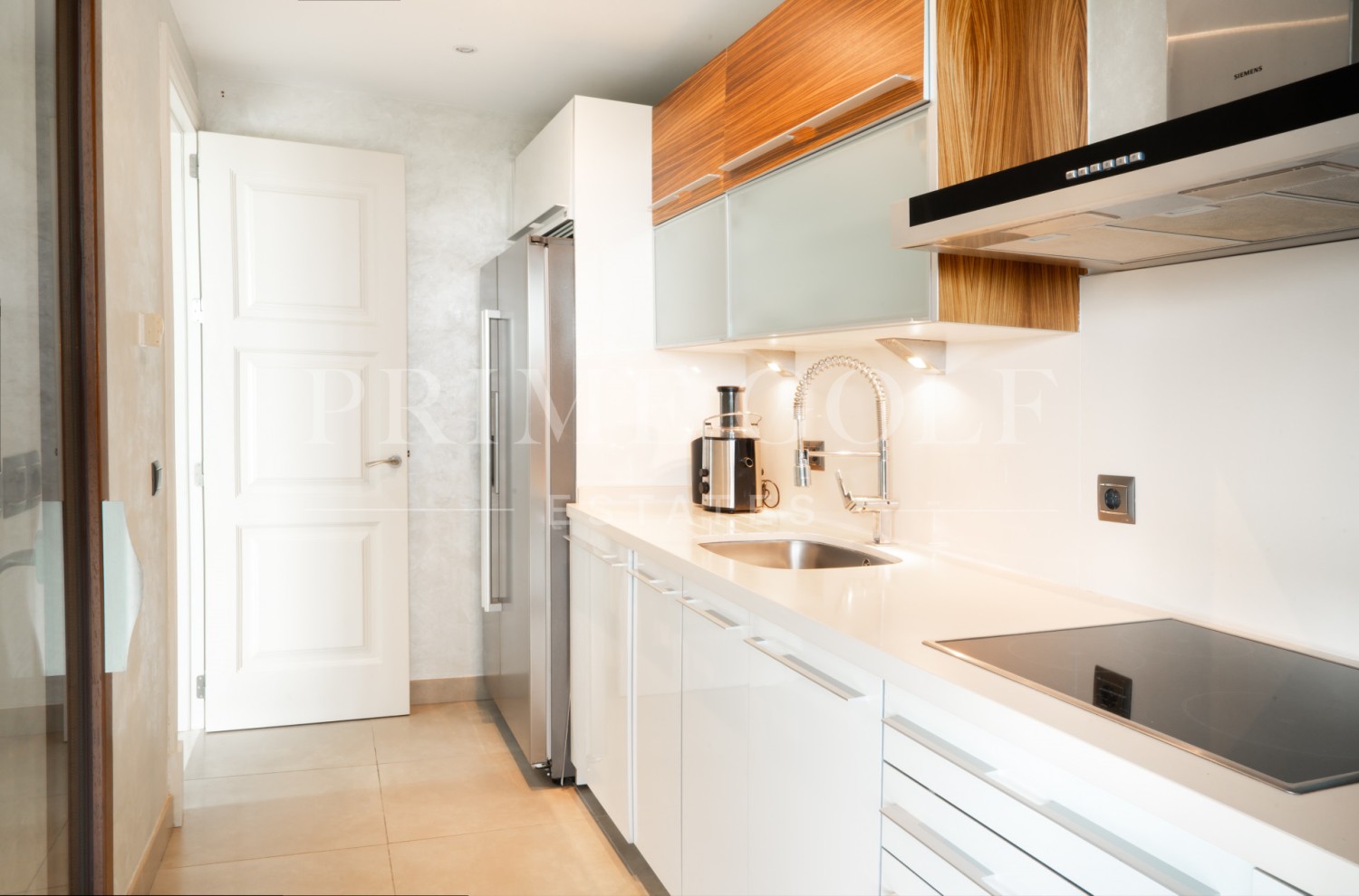 1 bed Apartment For Sale in Estepona, Malaga - thumb 8