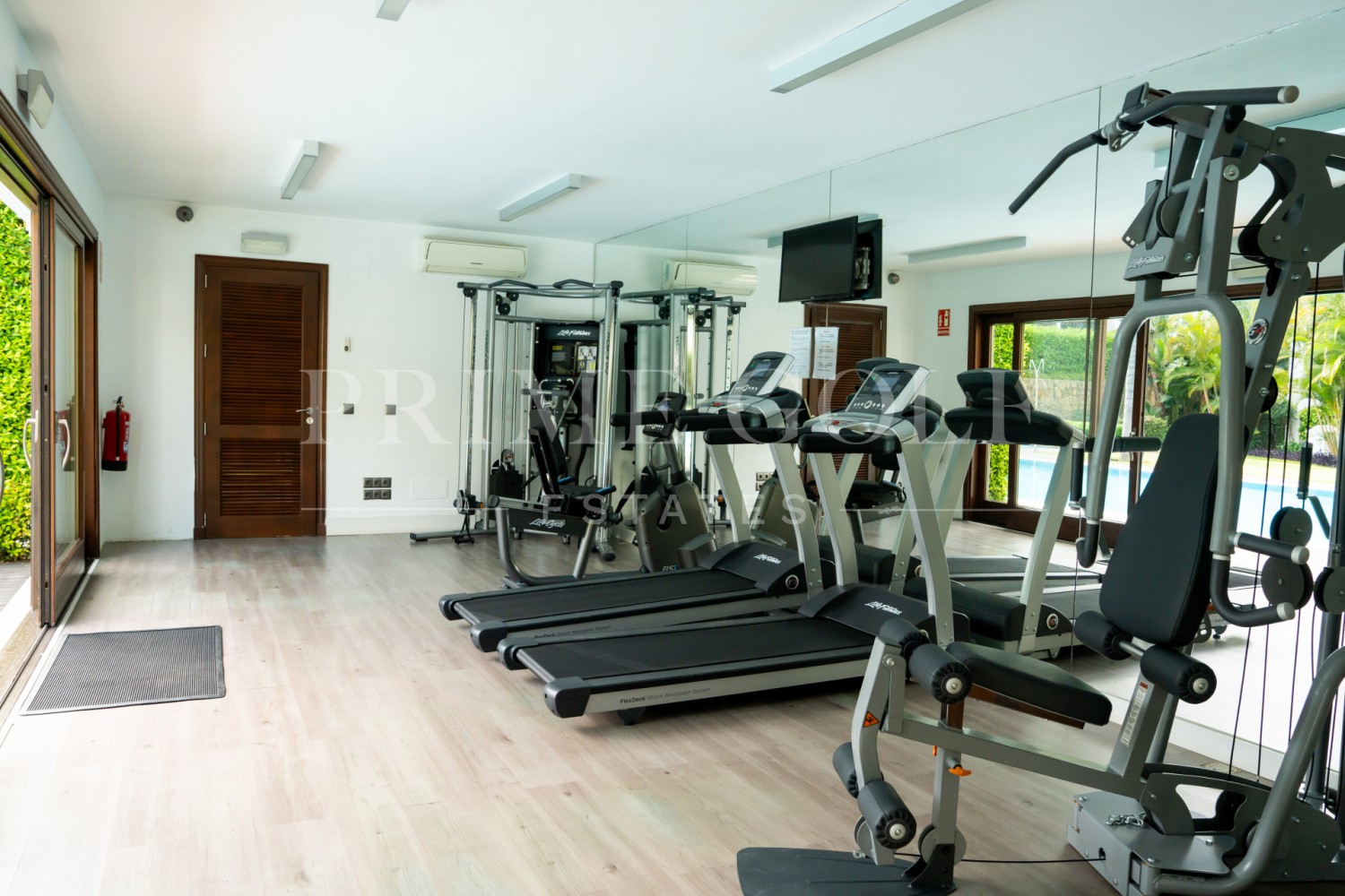 1 bed Apartment For Sale in Estepona, Malaga - thumb 19