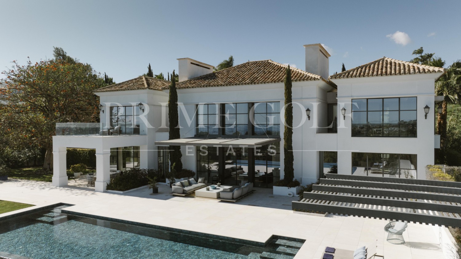 6 bed Villa For Sale in Benahavis, Malaga - thumb 3