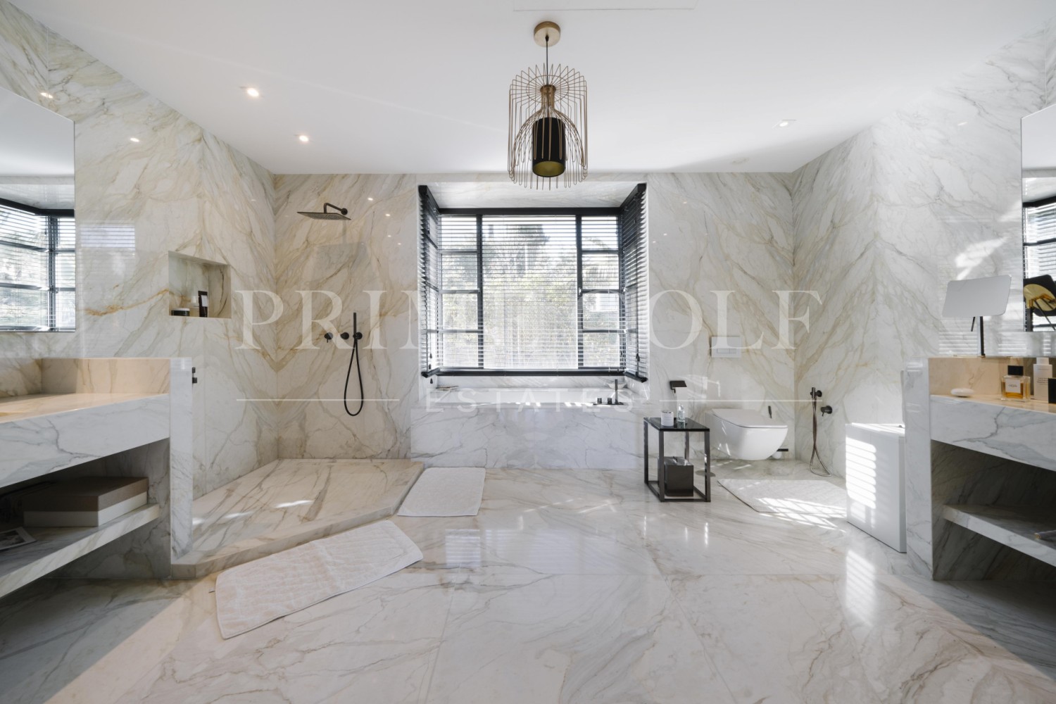 6 bed Villa For Sale in Benahavis, Malaga - thumb 21