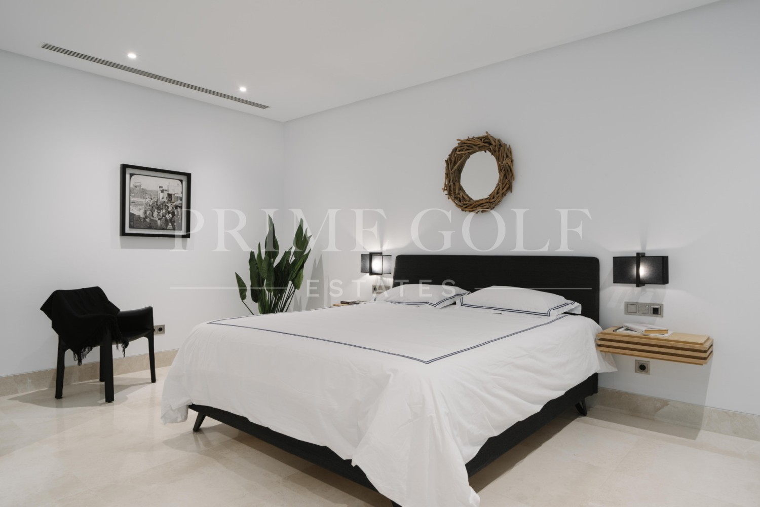 6 bed Villa For Sale in Benahavis, Malaga - thumb 30