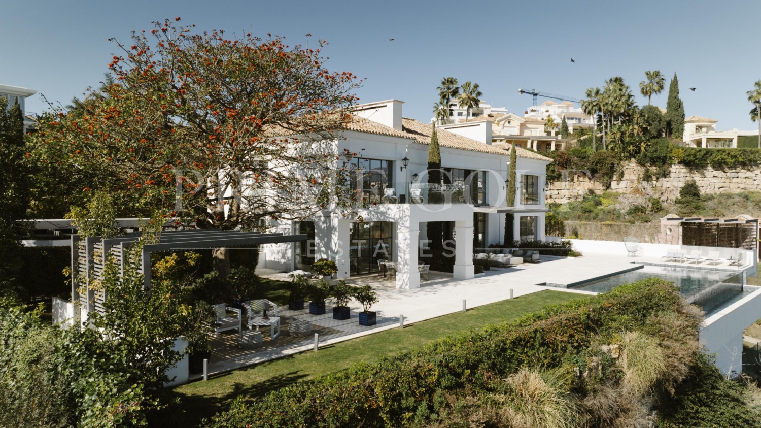 6 bed Villa For Sale in Benahavis, Malaga - thumb 32